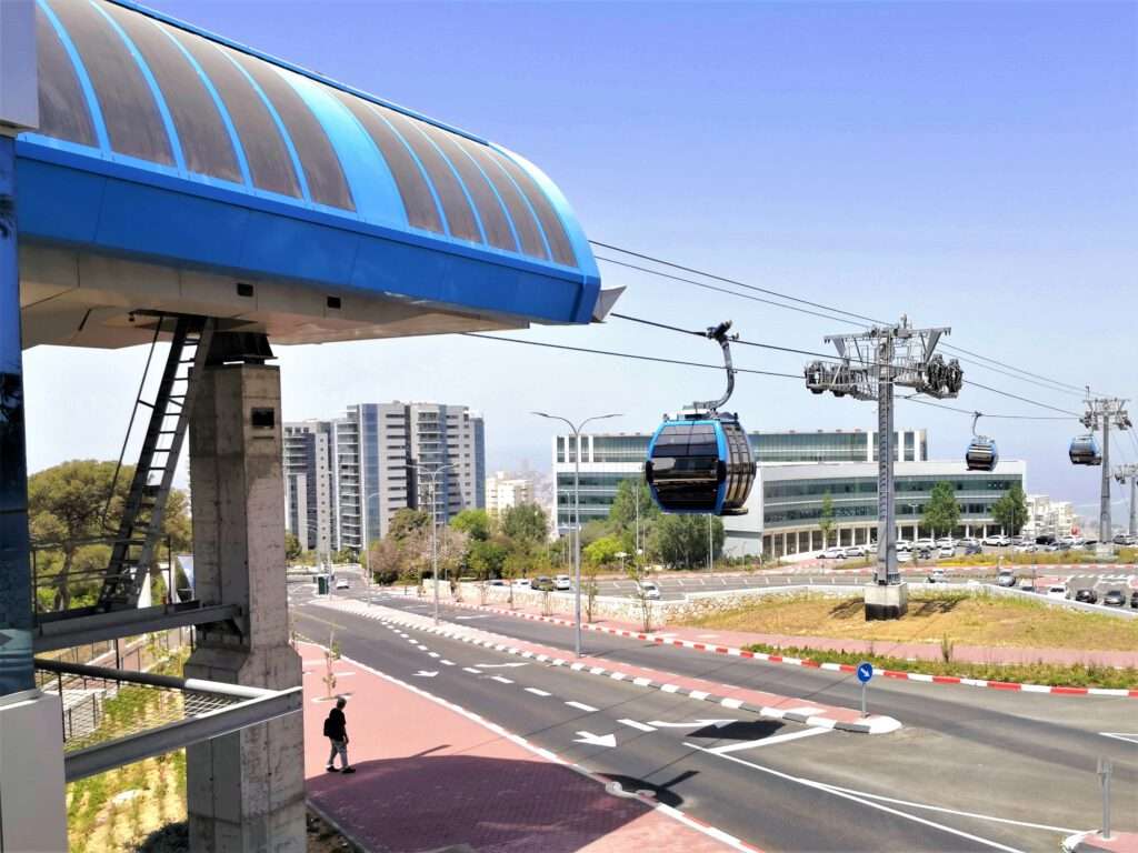 סיור 13 - הרכבלית חיפה | הגילדה - הבית של מנהלי הביטחון בישראל